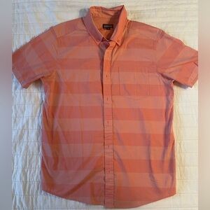 Patagonia Men's Peach/Pink Striped Shirt Medium